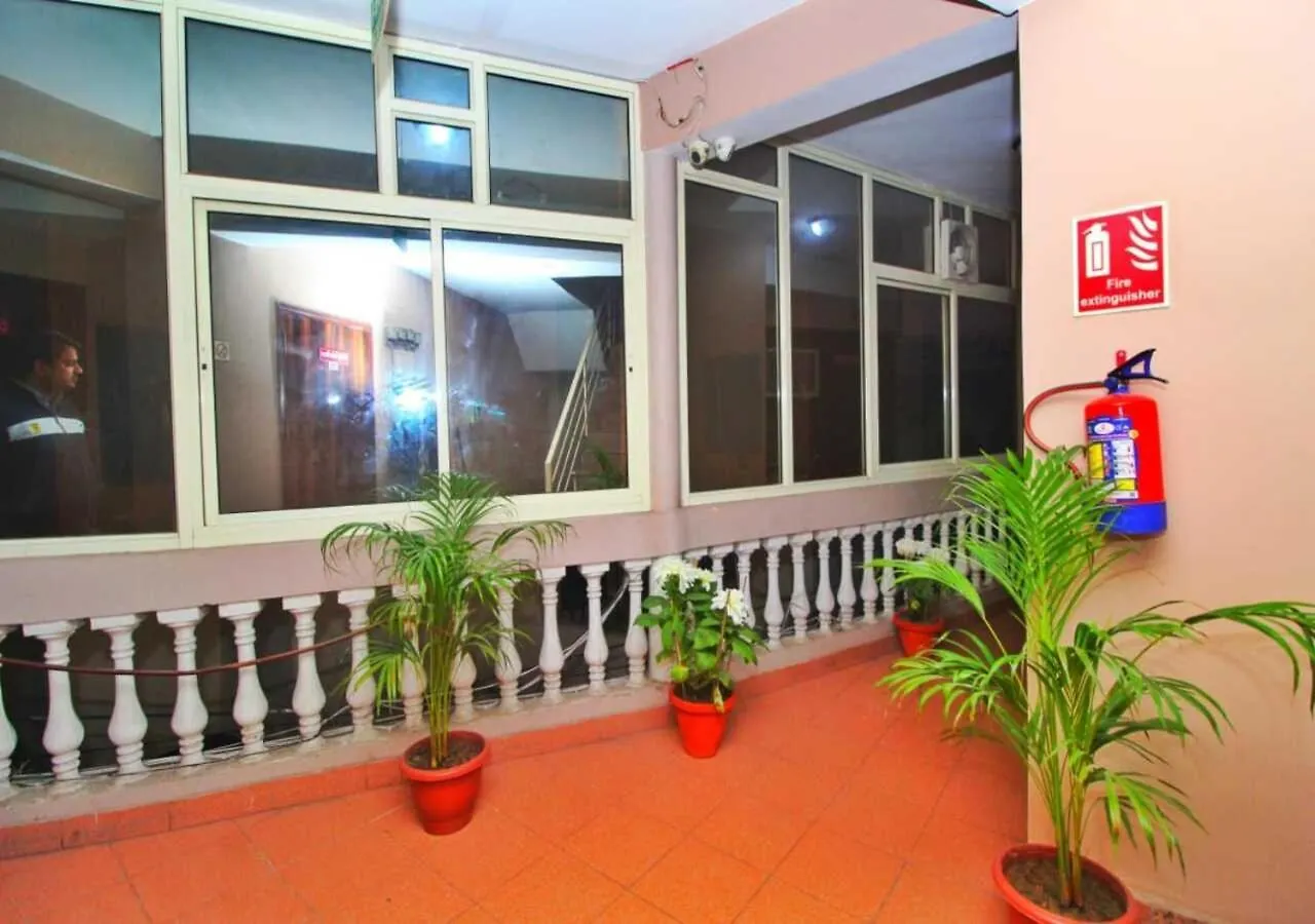 Hotel Dream Laxmi New Delhi 2*,