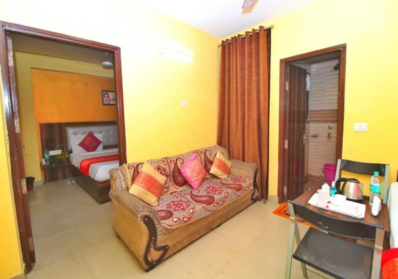 **  Hotel Dream Laxmi New Delhi India